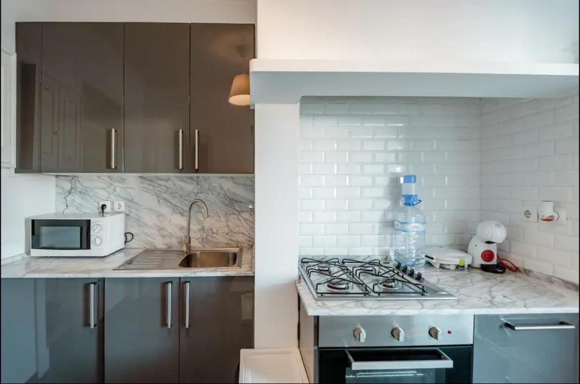 2 Bedroom With Great Transport Links To The Heart Of *
