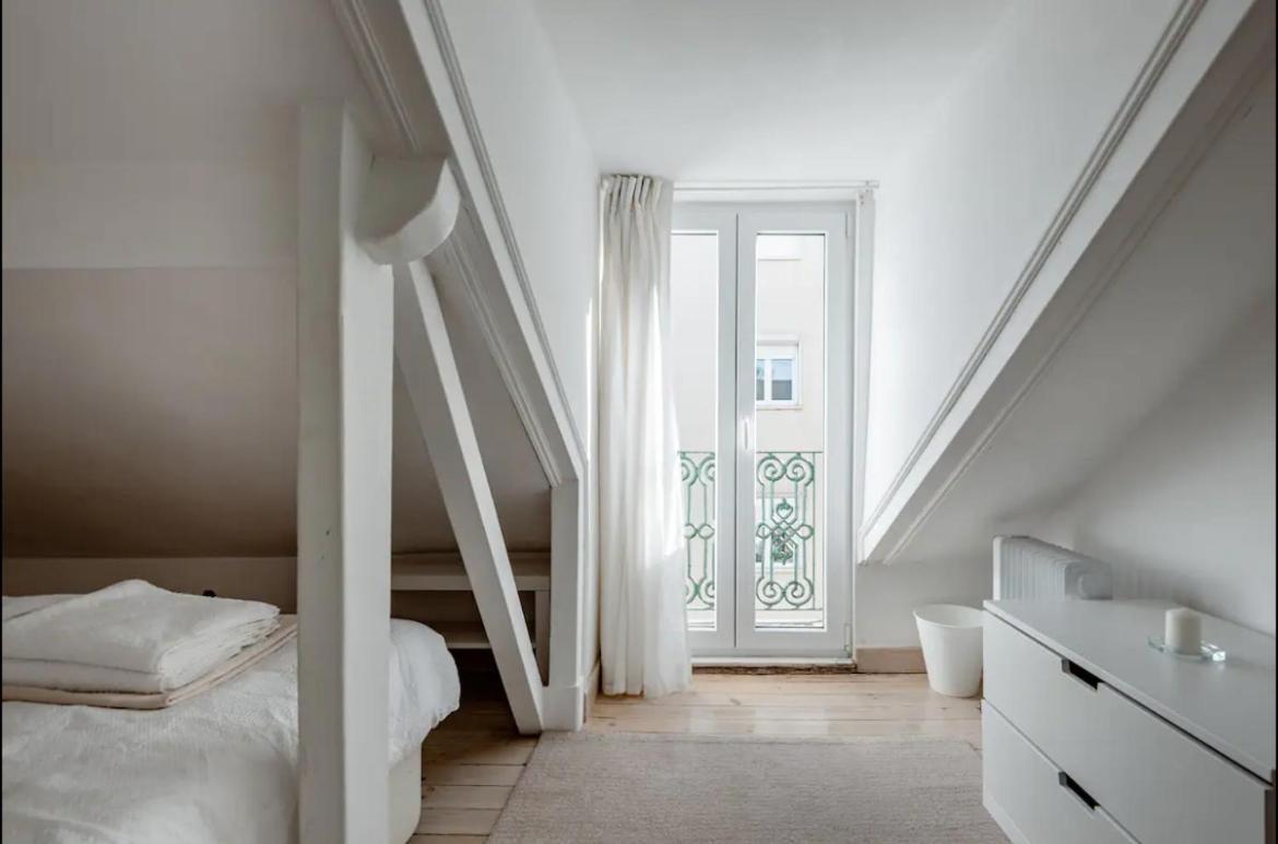 2 Bedroom With Great Transport Links To The Heart Of